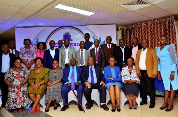 5TH UNIVERSITY COUNCIL HANDS OVER TO THE 6TH COUNCIL.